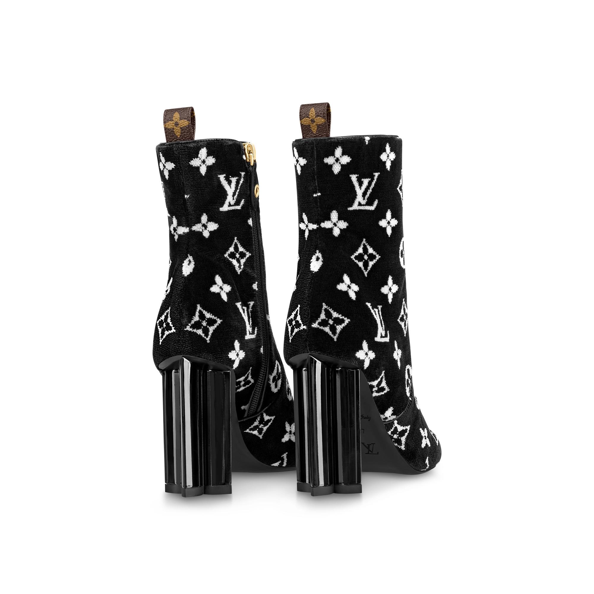 Louis Vuitton Silhouette Ankle Boot, Black, IT34.5
