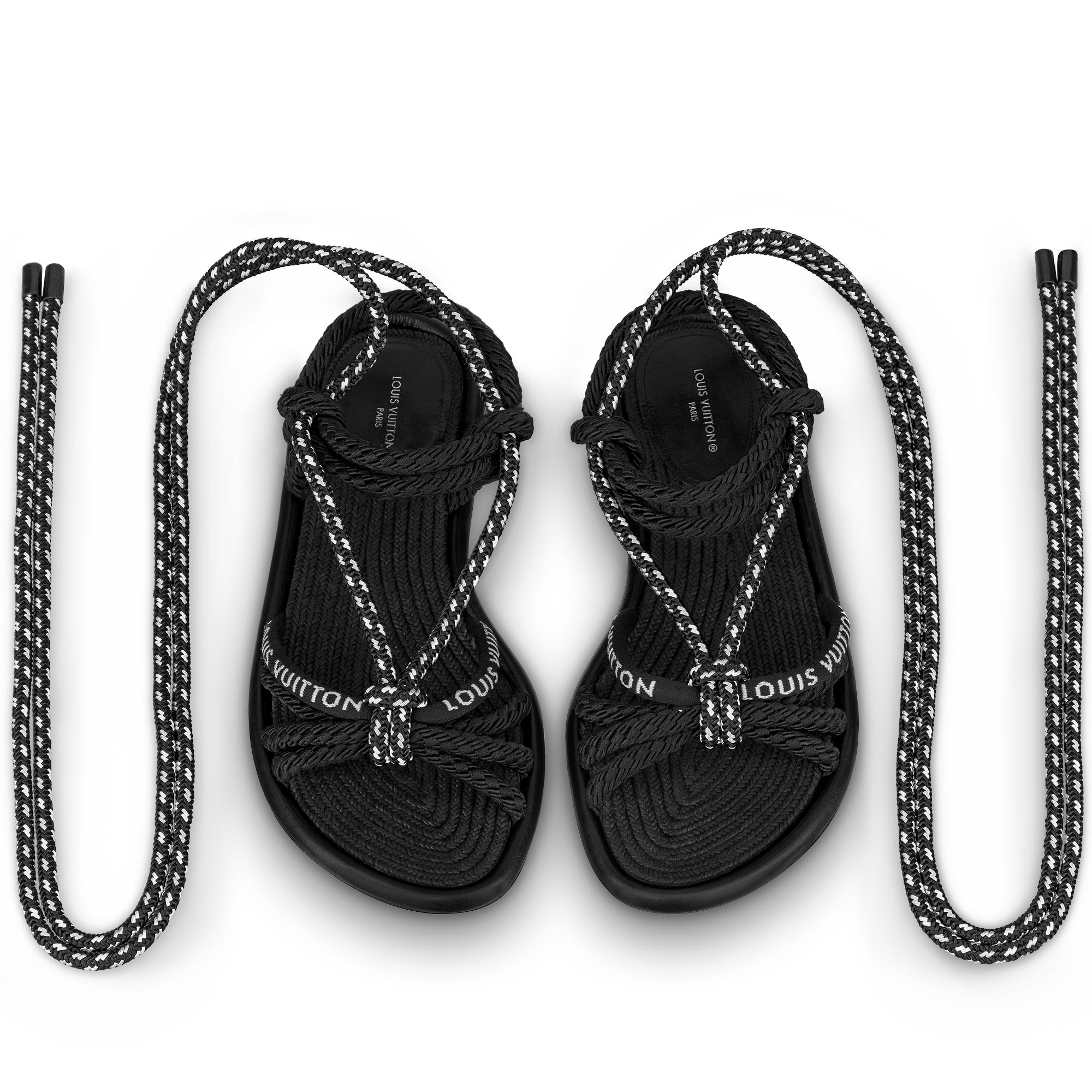 Louis Vuitton Dita Flat Sandal BLACK. Size 40.0