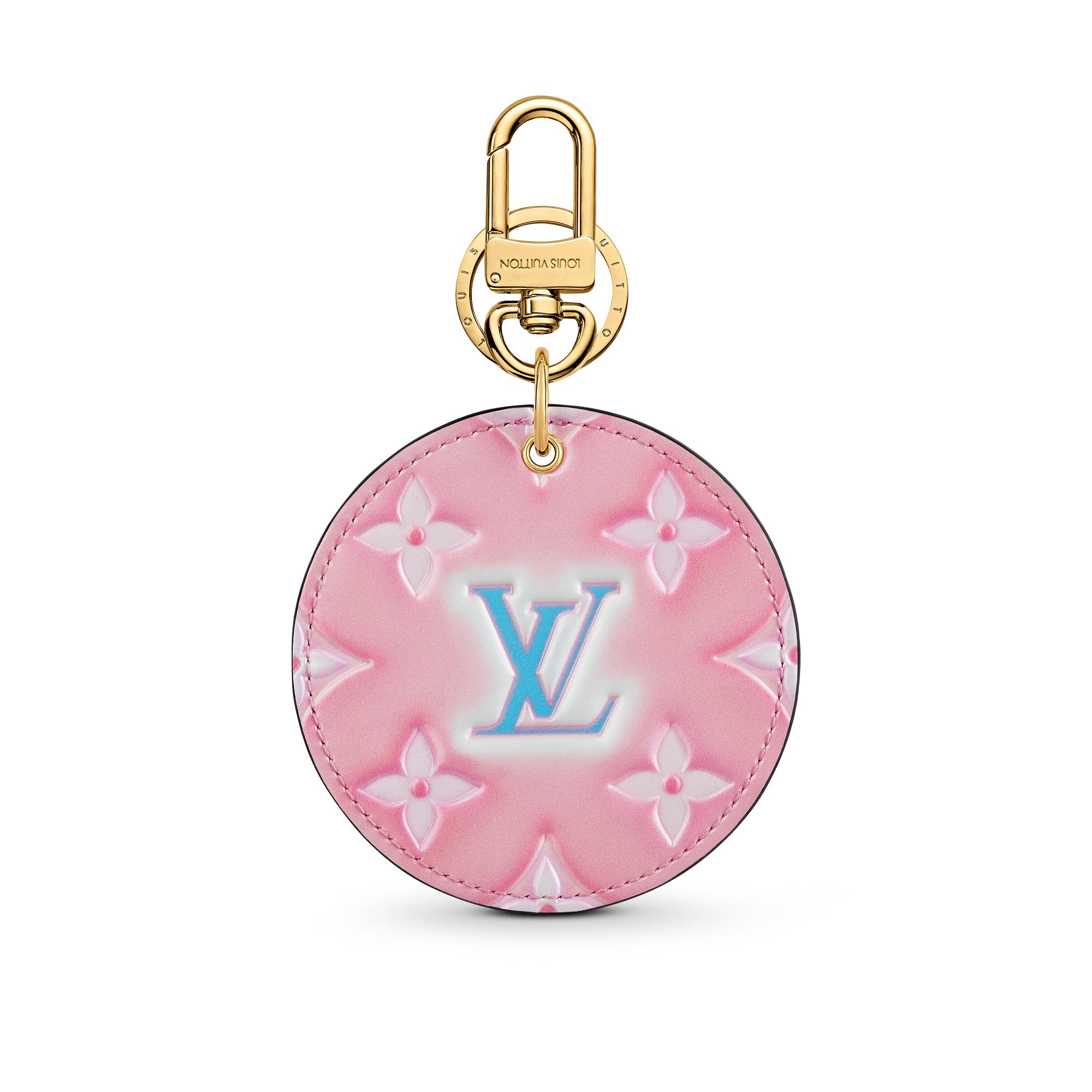 Louis Vuitton Valentines Day Illustre Bag Charm and Key Holder in Violet – WOMEN – Accessories M00616