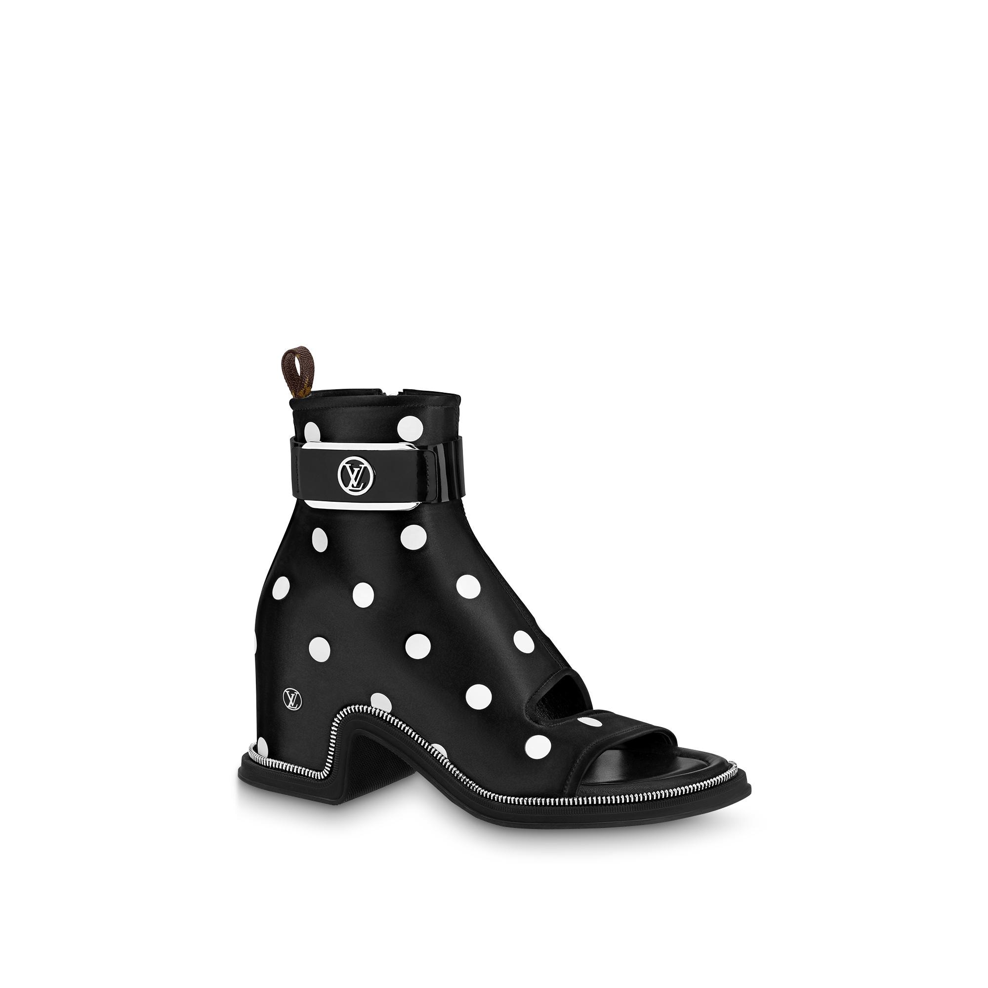 Louis Vuitton Moonlight Ankle Boot – WOMEN – Shoes 1AA0KH