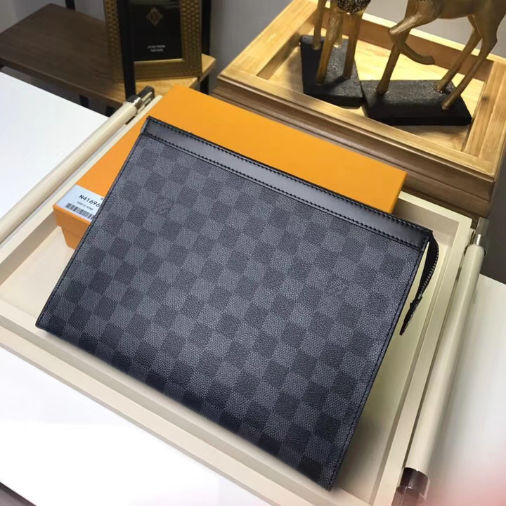 Louis Vuitton Damier Graphite Pochette Voyage MM N41696 N41696 - $99.00 - PURSE-BEST